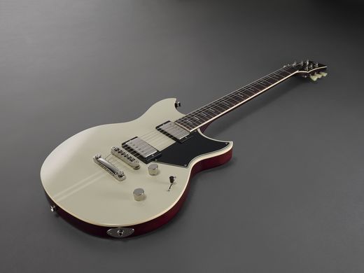 Электрогитара YAMAHA REVSTAR STANDARD RSS20 (VINTAGE WHITE)