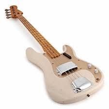 FENDER CUSTOM SHOP 1959 PRECISION BASS JOURNEYMAN RELIC AGED WHITE BLONDE