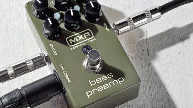 DUNLOP M81 MXR BASS PREAMP
