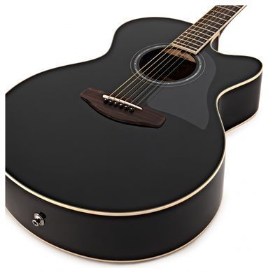 YAMAHA CPX600 (Black)