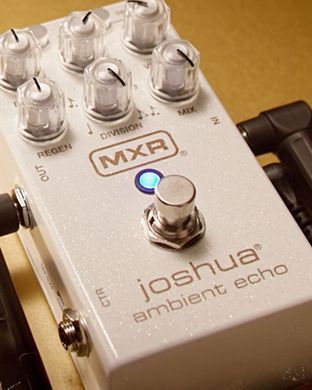 MXR JOSHUA AMBIENT ECHO